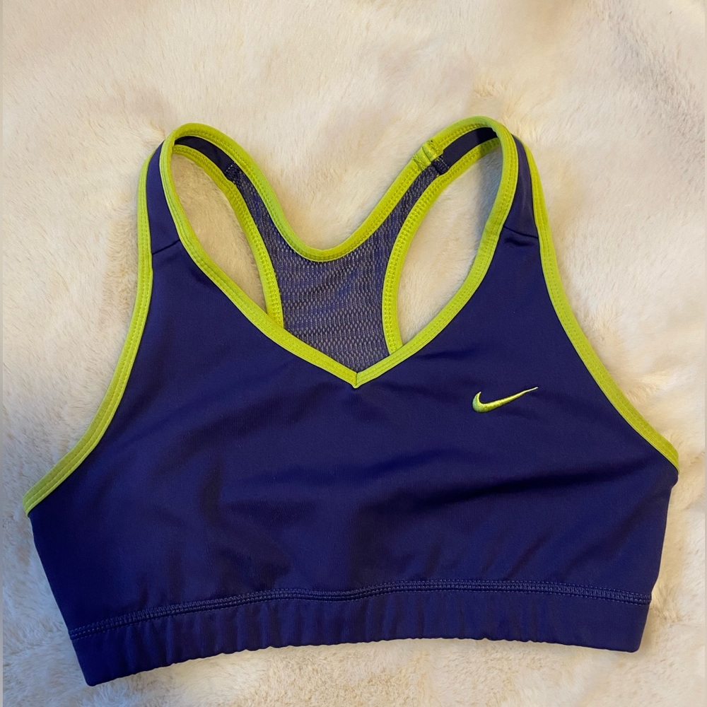 Nike Women’s Sports Bra